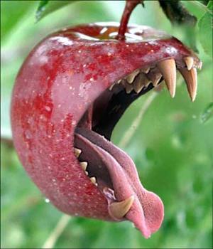 Snarling apple